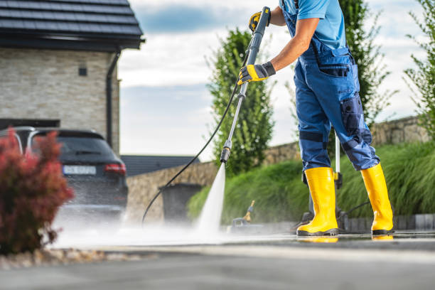Best Garage Pressure Washing  in Orleans, IN